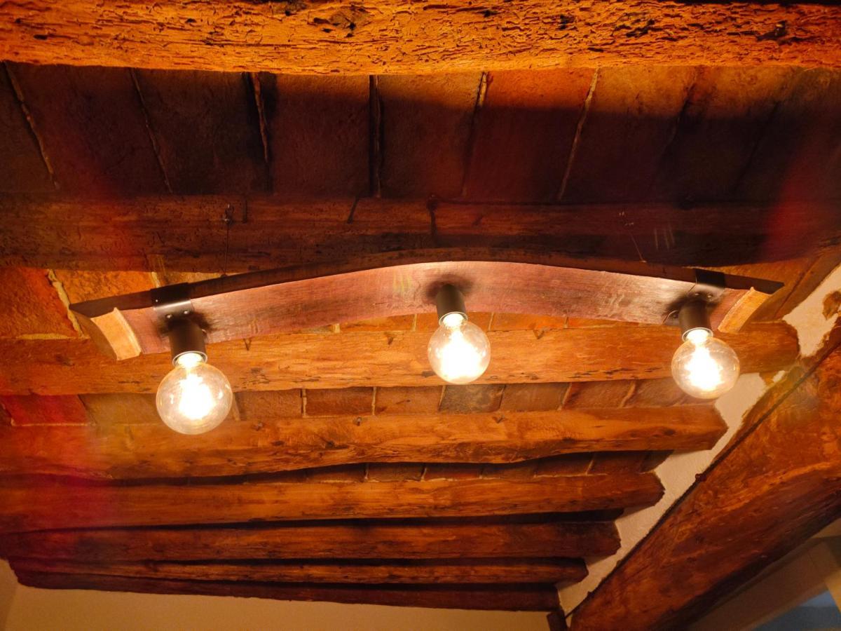 Casa Vacanze Vicolo Della Luna Ambra Екстериор снимка