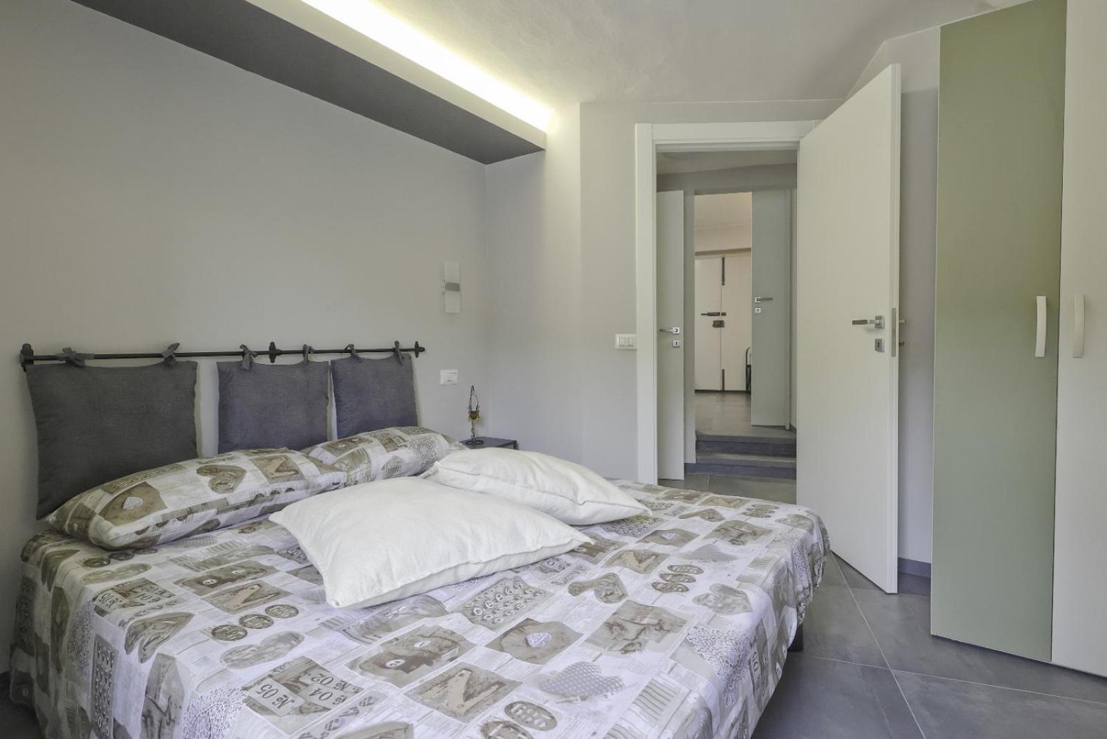 Casa Vacanze Vicolo Della Luna Ambra Екстериор снимка